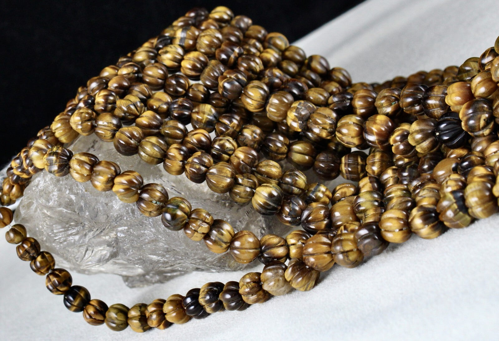 Antique Ladies Natural Tiger Eye Beads Carved Necklace 1566ct Gemstone 6 Line