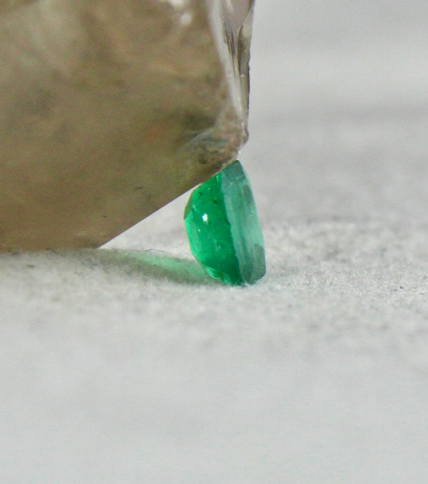 Natural Emerald Octagon 0.75 Ct 6x5mm Gemstone For Ring Pendant Design