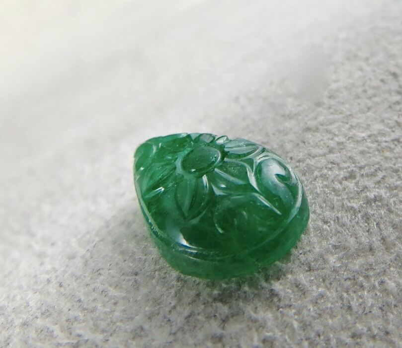 17X11 MM NATURAL ZAMBIA EMERALD PEAR CARVED 6.50 CARAT GEMSTONE FOR RING PENDANT