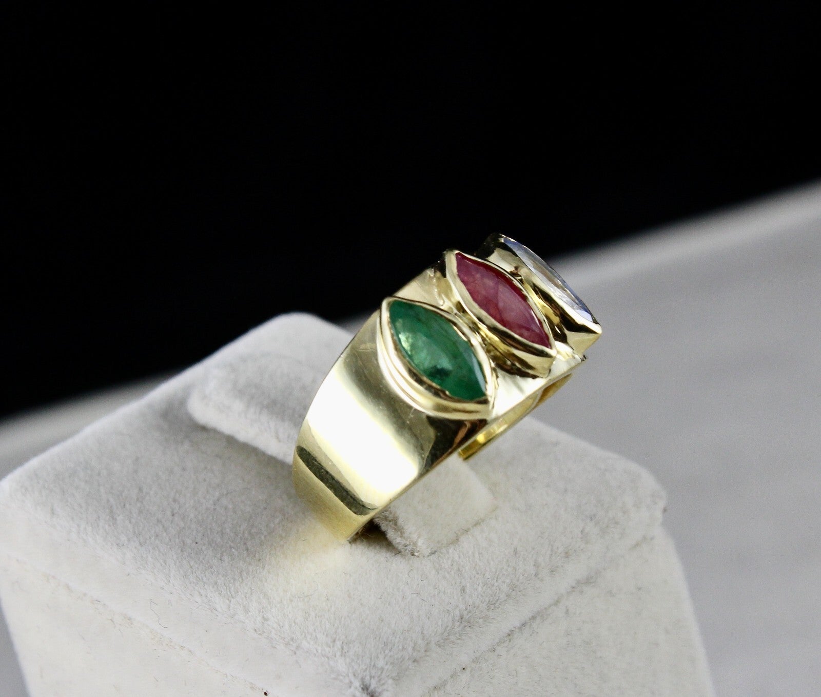 Elegant Natural Emerald 41.75ct Ruby Sapphire Marquise Sterling Silver Ring