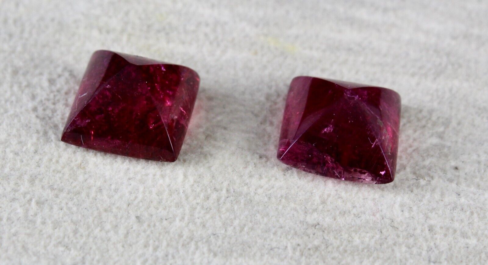 NATURAL PINK TOURMALINE RUBELLITE CABOCHON PAIR 18.20 CTS LOOSE GEMSTONE EARRING