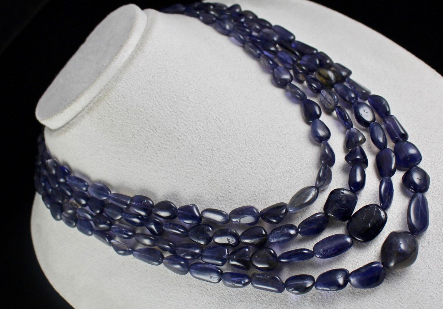 BLUE NATURAL IOLITE CABOCHON 4 LINE 875 CARATS GEMSTONE LADIES NECKLACE