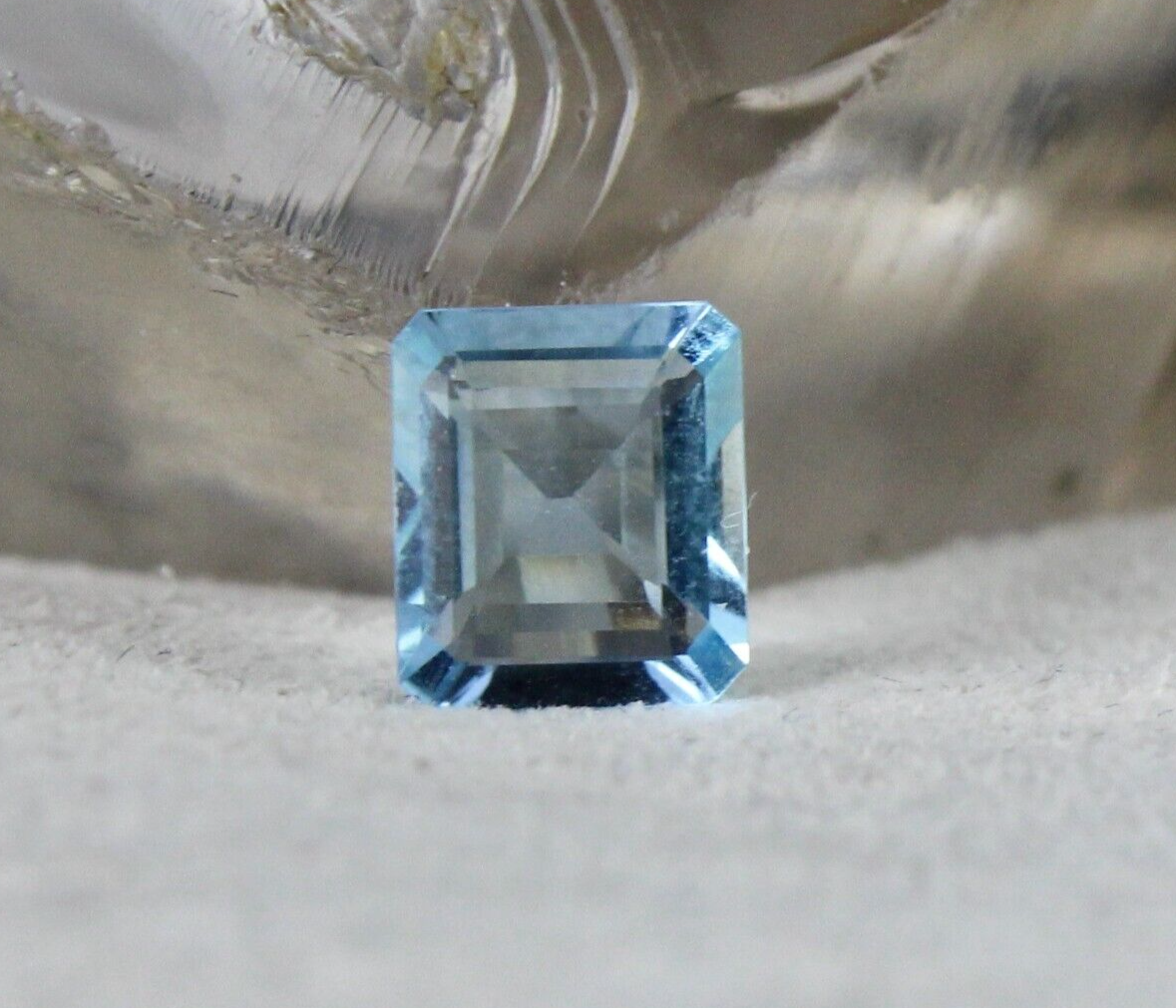 Rare Blue Aquamarine 1.60 Ct Octagon Cut Gemstone Pendant Ring For Wedding