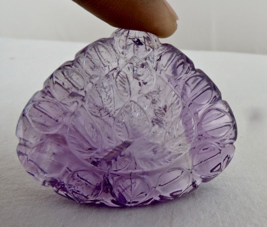 NATURAL BRAZILIAN AMETHYST HEART CARVED 253 CTS 46 MM BIG GEMSTONE PENDANT
