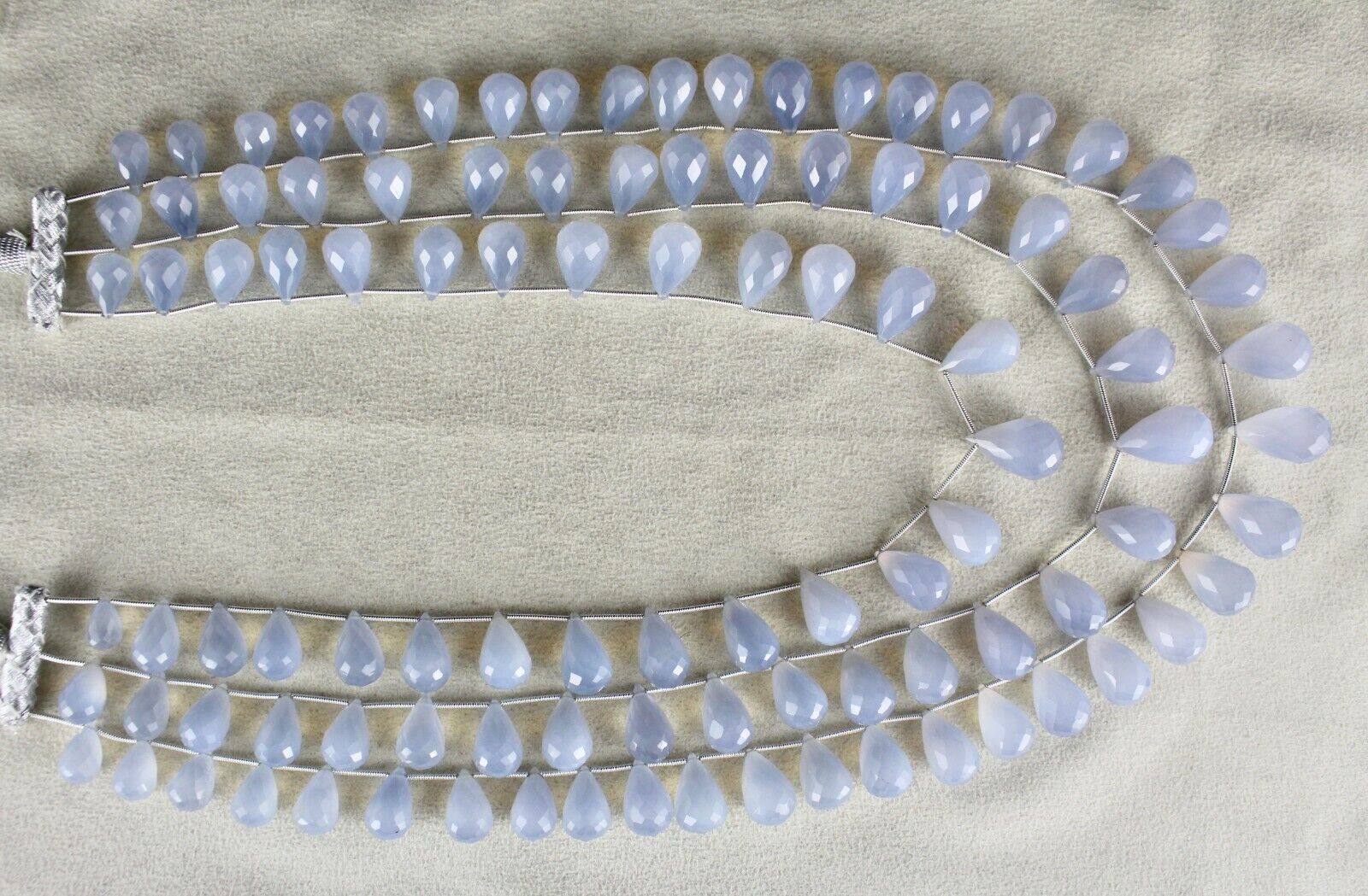 NATURAL BLUE CHALCEDONY BEADS TEARDROPS 3 LINE 814 CARATS GEMSTONE FINE NECKLACE