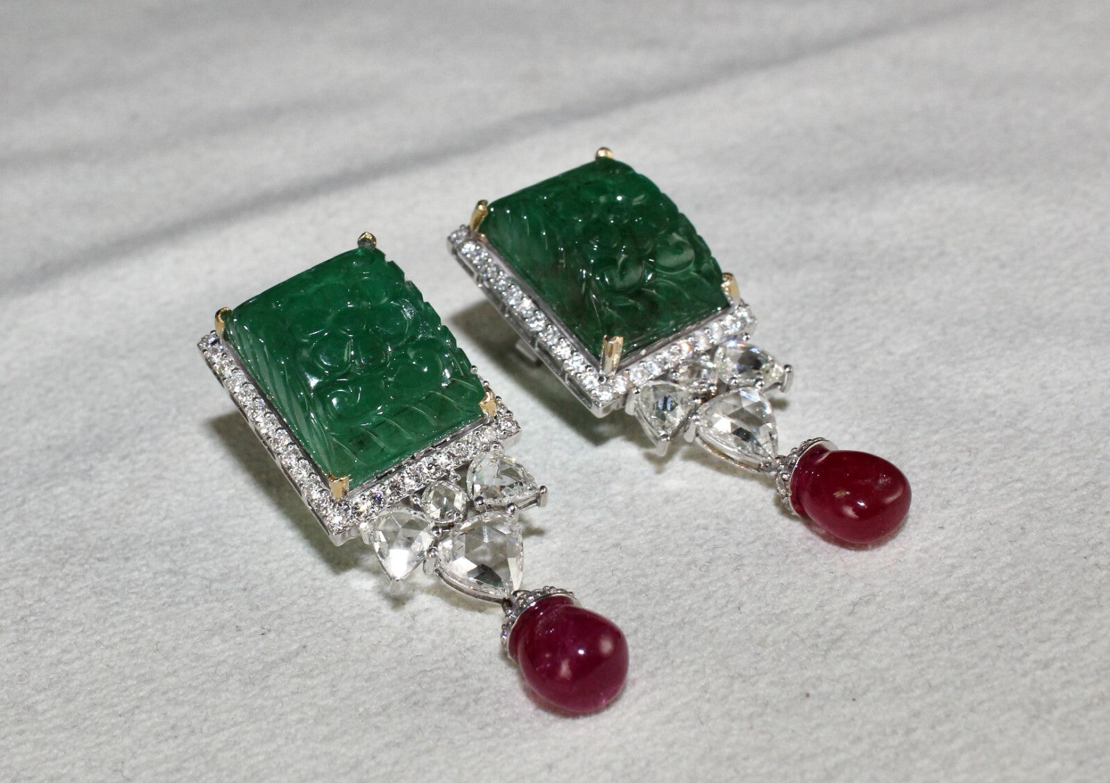 Certified 18k Gold Natural Zambia Emerald 119.2ct Ruby Diamond Earrings