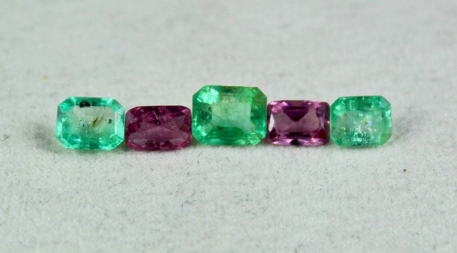 Natural Old Mines Spinel Emerald Octagon Cut 5 pcs 5.04 Carat Gemstone Designing