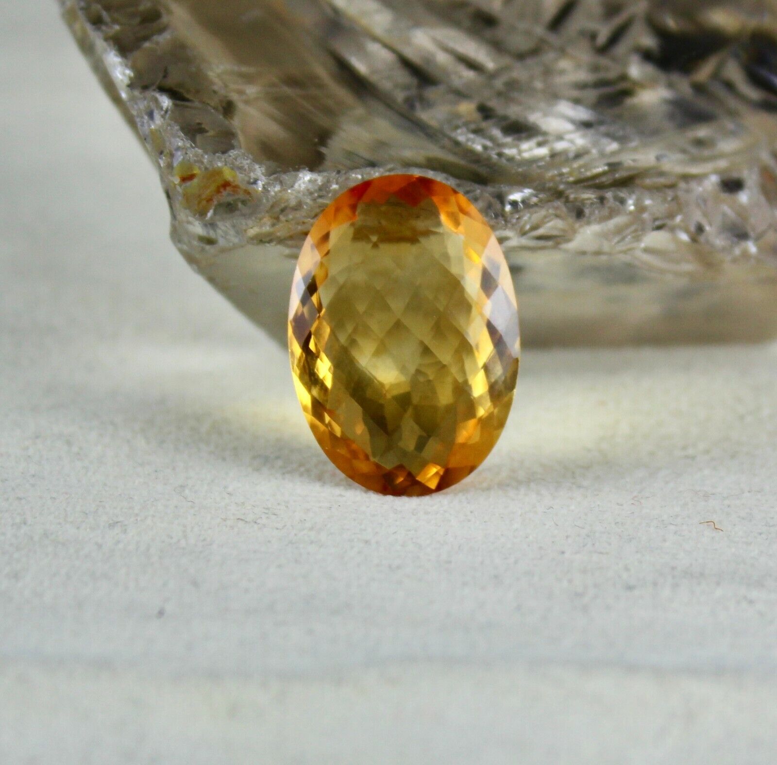 NATURAL YELLOW CITRINE OVAL FACETED CUT 19.87 CARATS GEMSTONE PENDANT DESIGNING