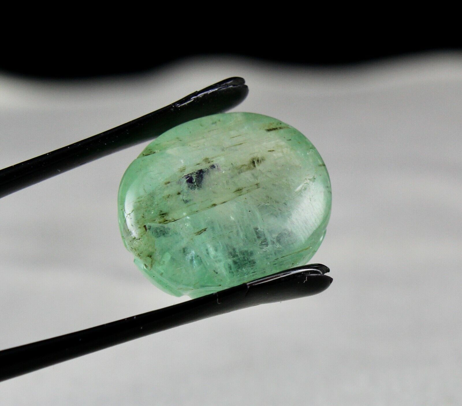 NATURAL UNTREATED COLOMBIAN EMERALD CARVED OVAL 27.81 CTS GEMSTONE RING PENDANT