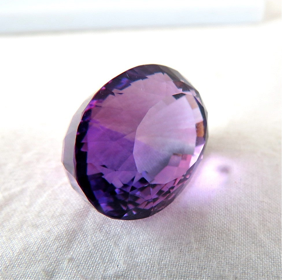 Natural Amethyst 37 Ct Oval Cut Loose Purple Gemstone For Ring Pendant
