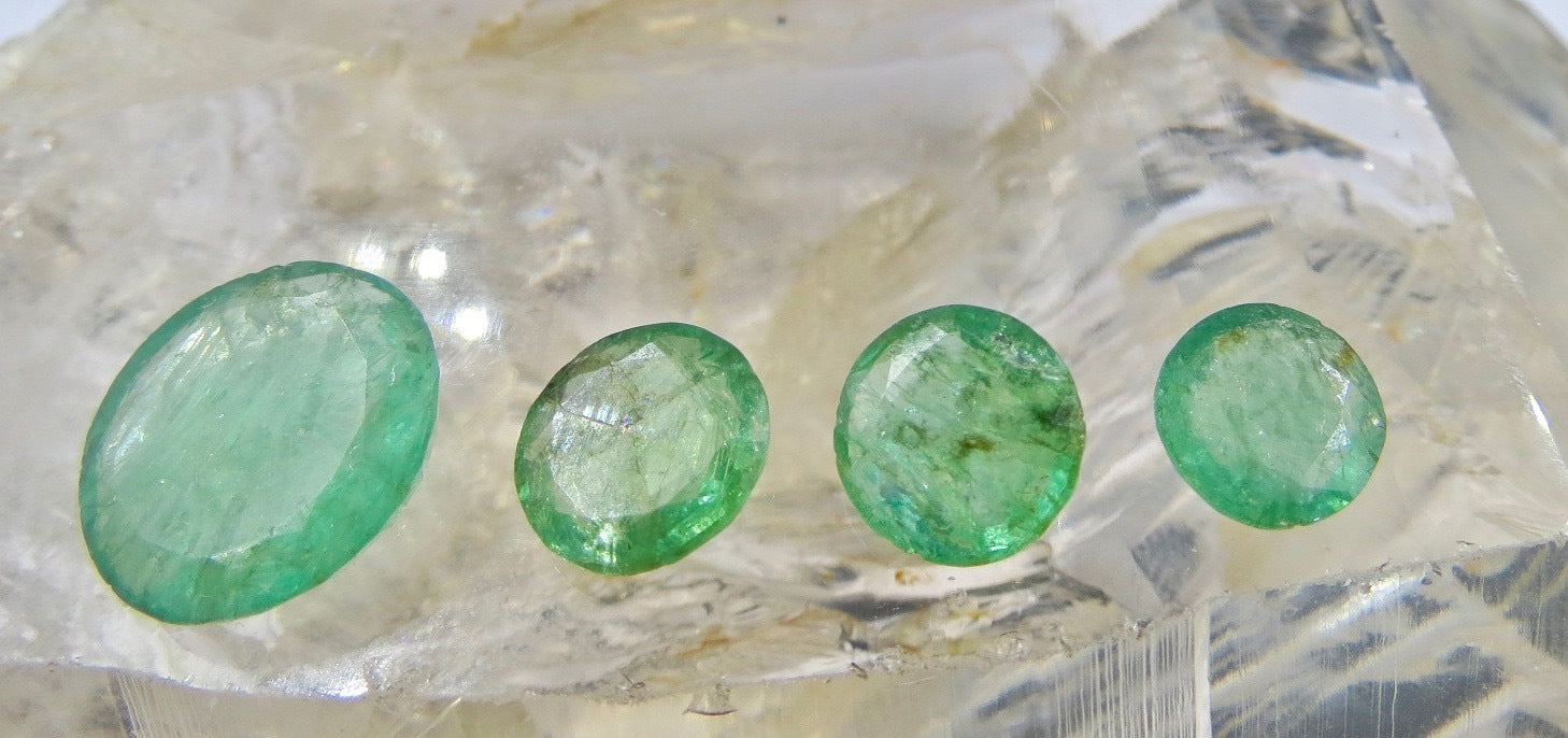 Natural Emerald Round Cut 16.05 Ct Set Earring Ring Pendant Jewelry Design