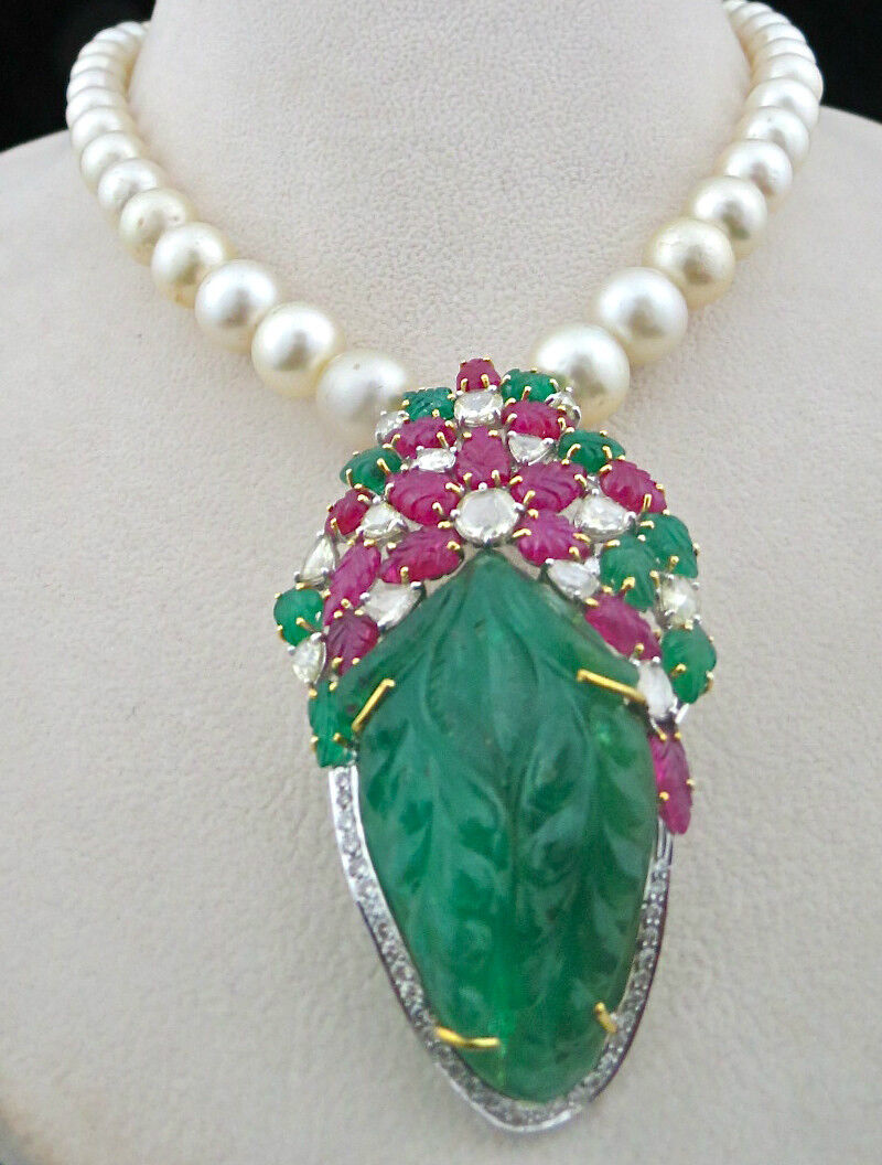 IMPORTANT VINTAGE OLD EMERALD CARVED RUBY DIAMOND PEARL 18KGOLD PENDANT NECKLACE