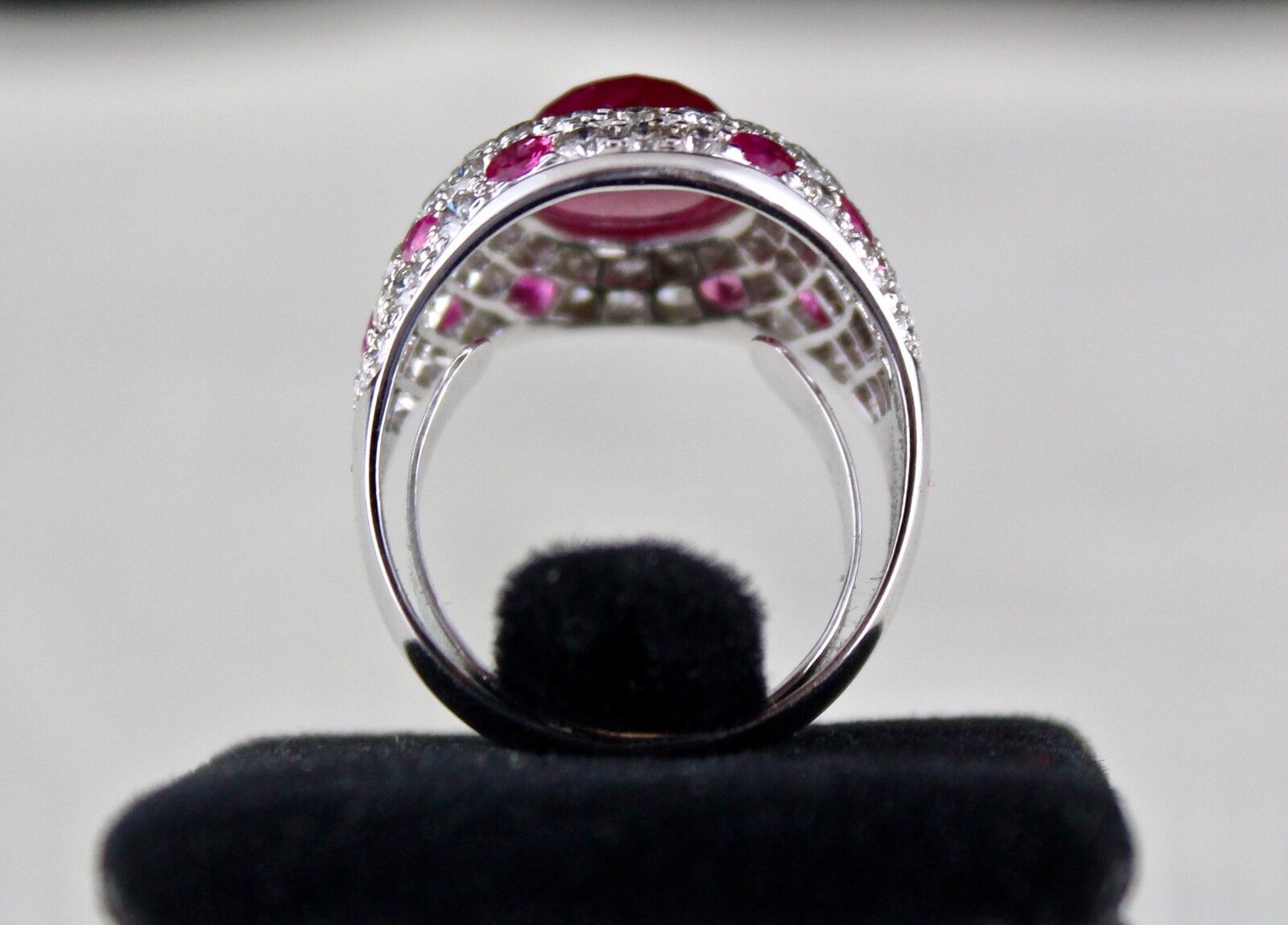 NATURAL NO HEAT BURMESE RUBY CABOCHON WHITE DIAMOND 18K GOLD COLLECTOR RING