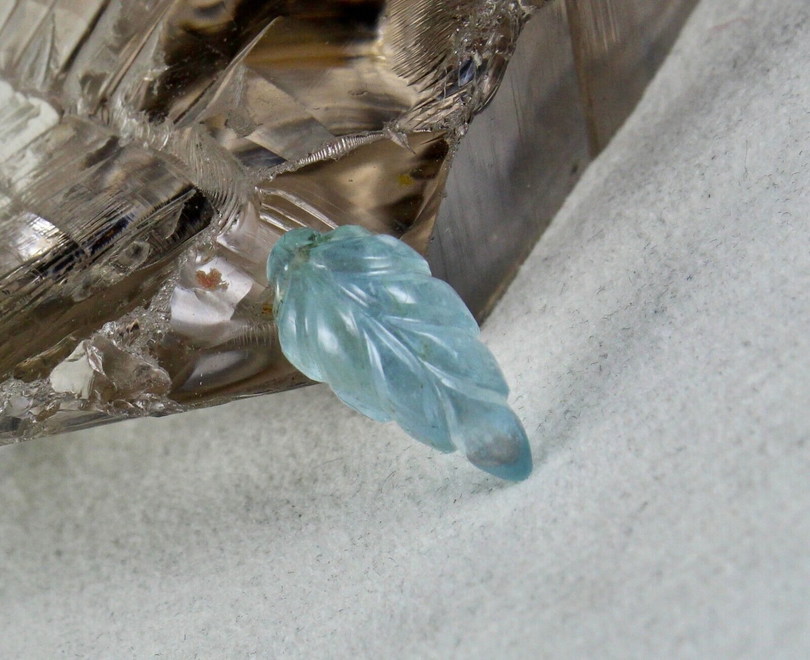 NATURAL BLUE AQUAMARINE CARVED LEAF 11.83 CARATS DRILLED GEMSTONE FOR PENDANT