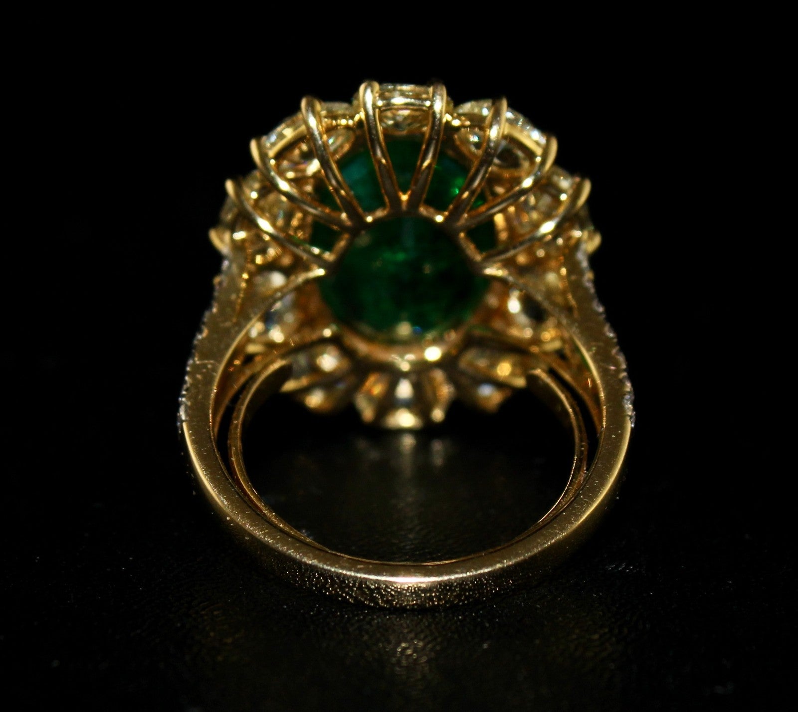 Certified Natural Emerald, Yellow & White Diamond Ring 18K Gold | 7.42 Ct Stone