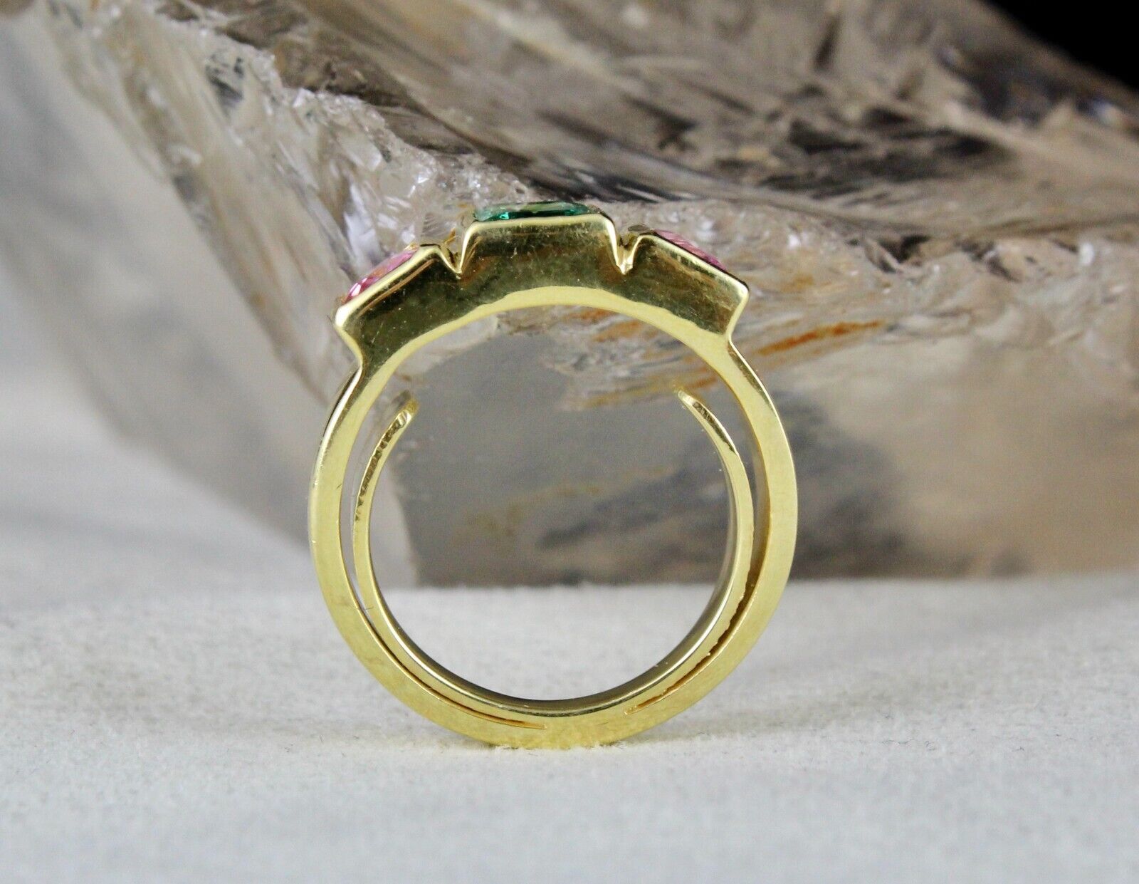 ELEGANT NATURAL OLD SPINEL EMERALD CUSHION GEMSTONE FINEST UNISEX SILVER RING