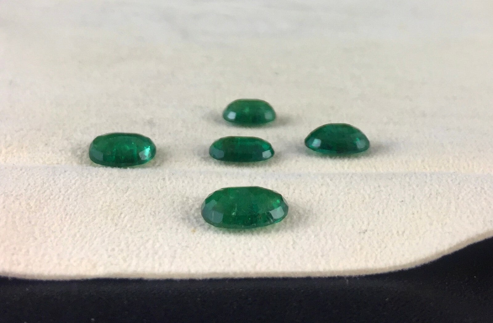 Certified Natural Earth Mined Zambia Emerald Oval 5 Pcs 10 Ct Gemstone Set
