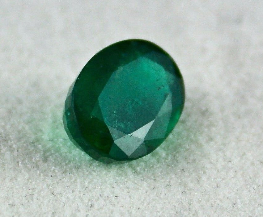 Certified Natural Emerald 7.19 Ct Oval Cut Loose Gemstone Ring Pendant Design