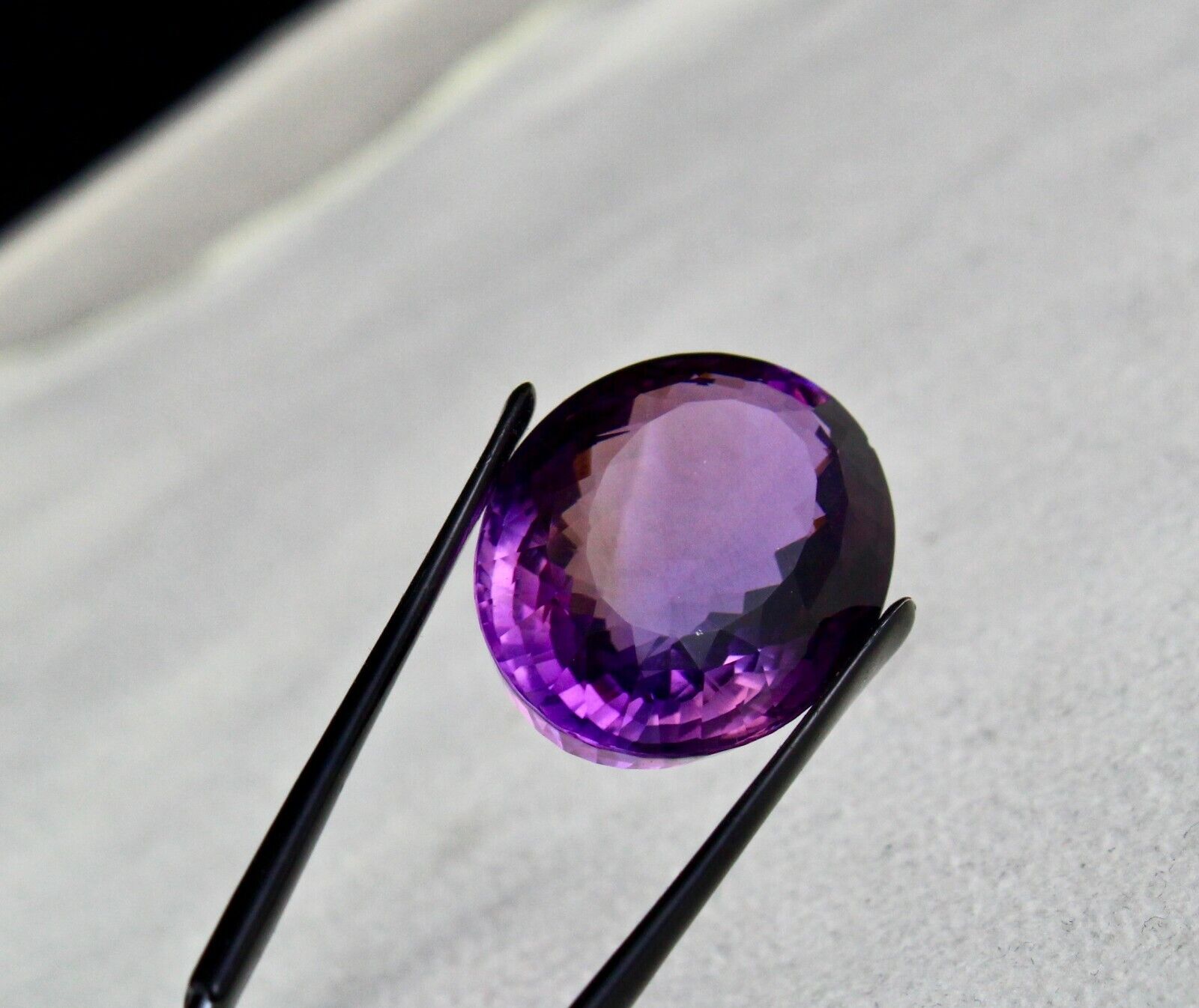 Top Natural Amethyst Oval Cut 27x21mm 51.50 Ct Loose Gemstone For Ring Pendant