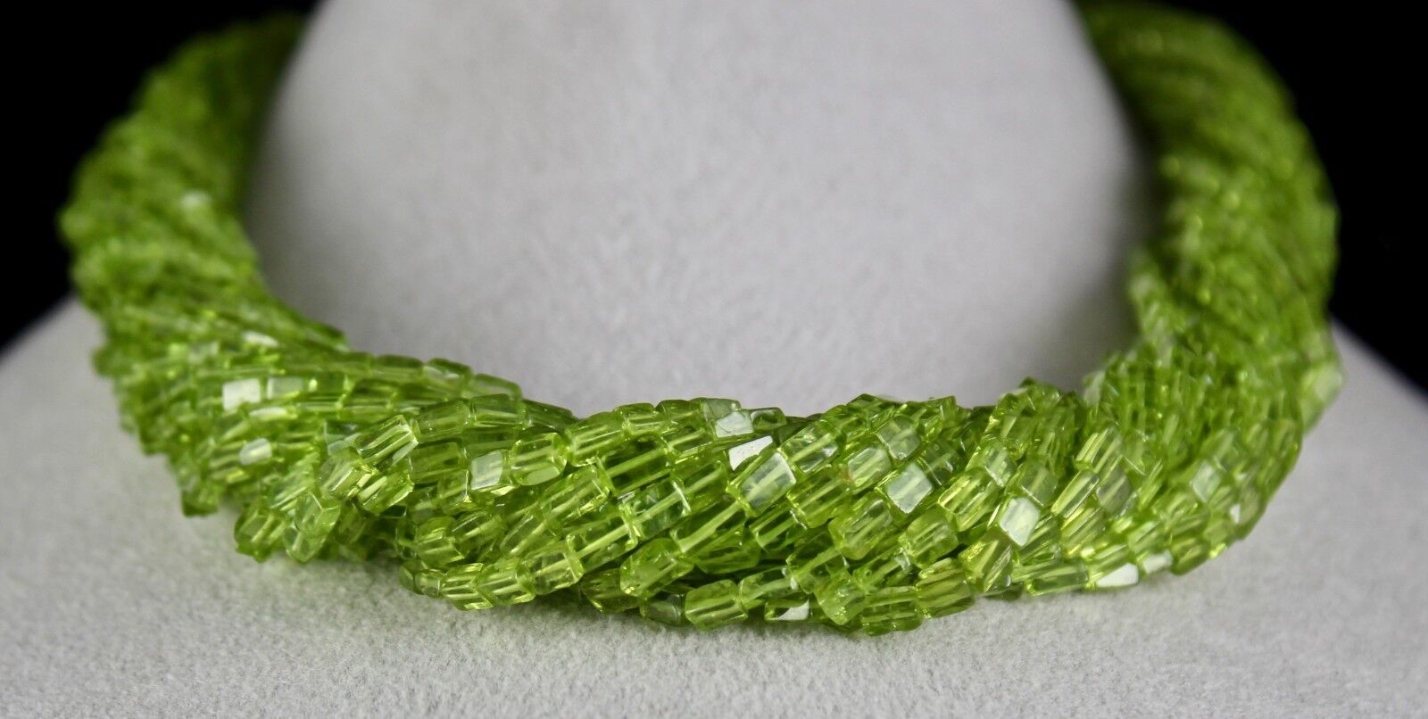 Natural Peridot Fancy Tube 20 L 1023 Ct Green Gemstone Silver Finest Necklace
