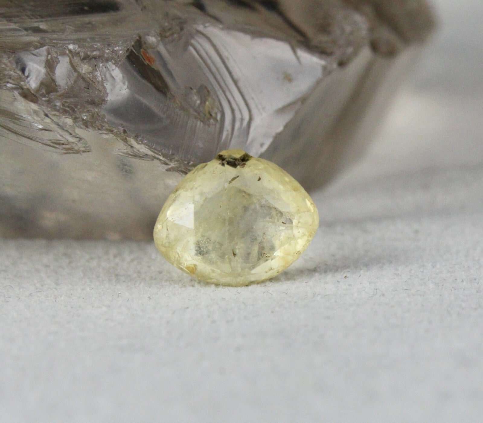 Certified Heirloom Natural Unheat Yellow Sapphire 9.22 Ct Old Gemstone Pendant