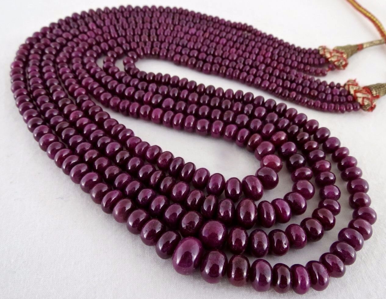 NATURAL NOHEAT RUBY BEADS ROUND 4 LINE 633 CARATS GEMSTONE LADIES NECKLACE