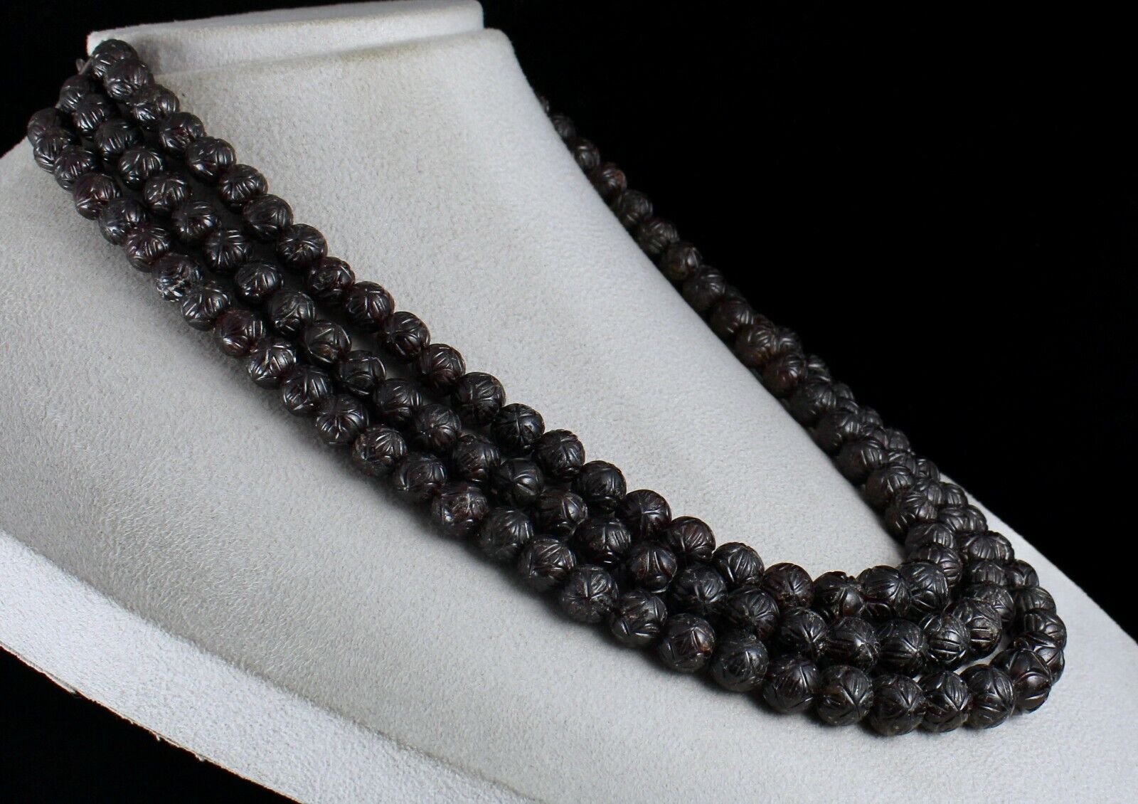 NATURAL RED GARNET CARVED BEADS 3 LINE 1686 CARATS GEMSTONE OLD SILVER NECKLACE