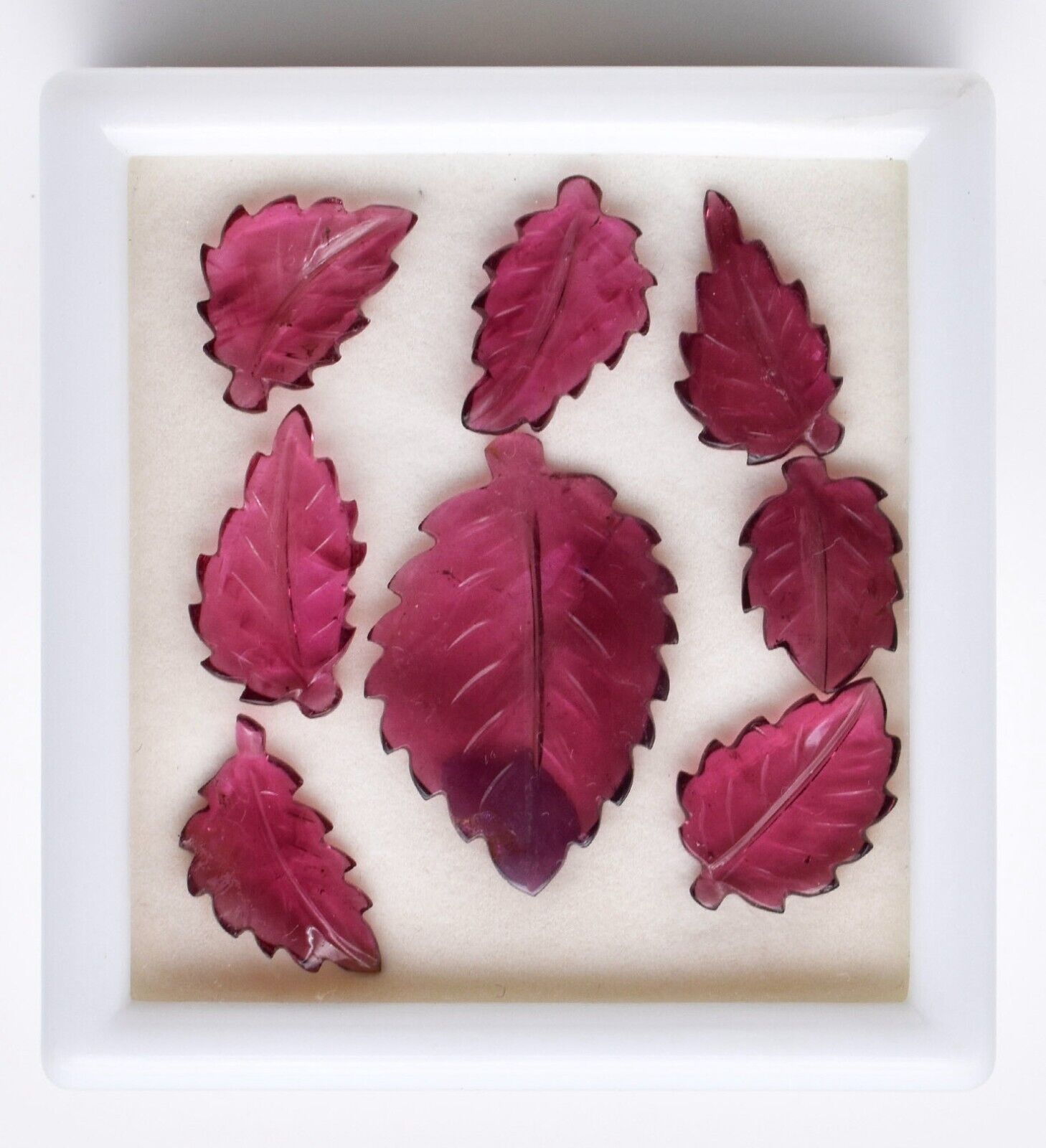 Natural Pink Tourmaline Carved Leaf 7 Pc 29.78 Ct Gemstone Pendant Set Design