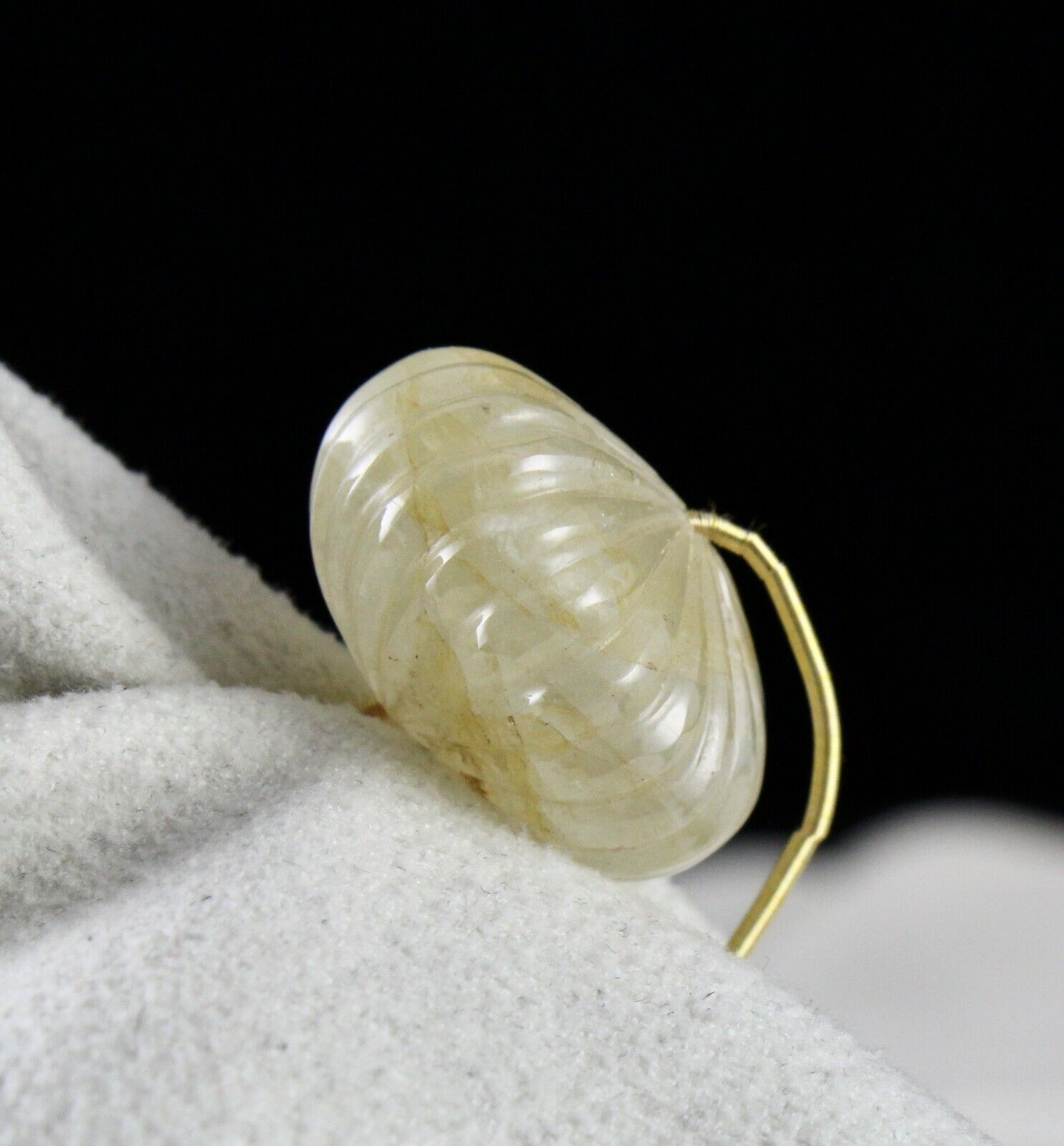 NATURAL YELLOW SAPPHIRE BEAD CARVED MELON 1 PCS 68.25 CARATS GEMSTONE DESIGNING