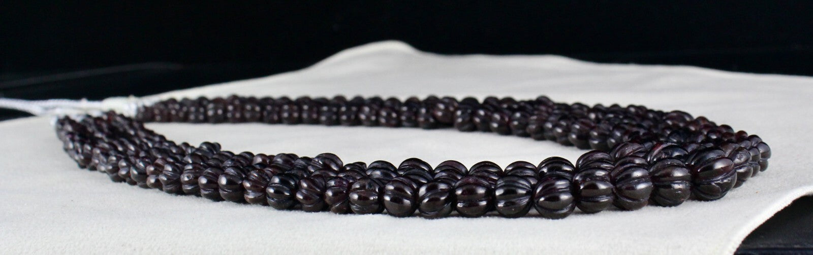 Natural Garnet 1092ct Carved Melon Beads 3 Line Gemstone Fashion Necklace
