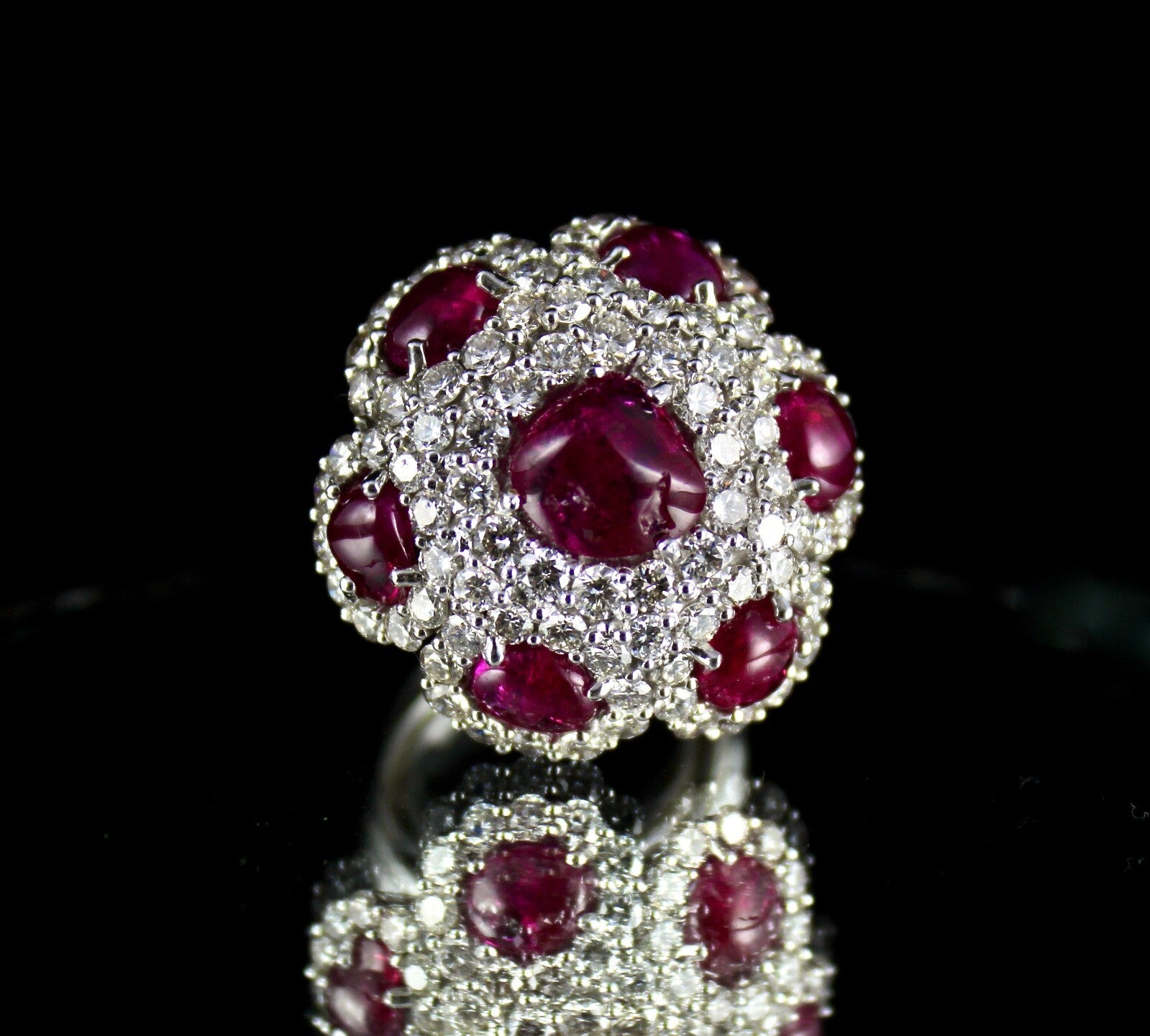 Certified Natural Burmese Ruby 10ct Cabochon Natural Diamond 18k Gold Ring
