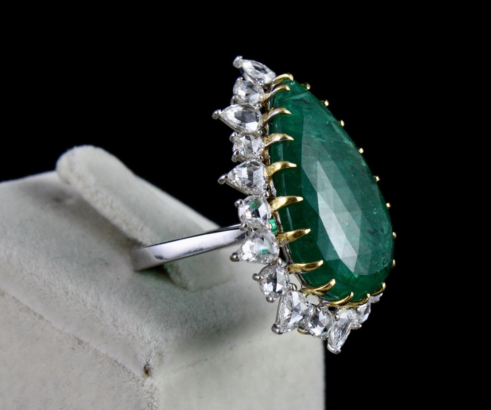 Big Natural Zambia Emerald Pear Cut Rose Cut Diamond 18K Gold Cocktail Ring