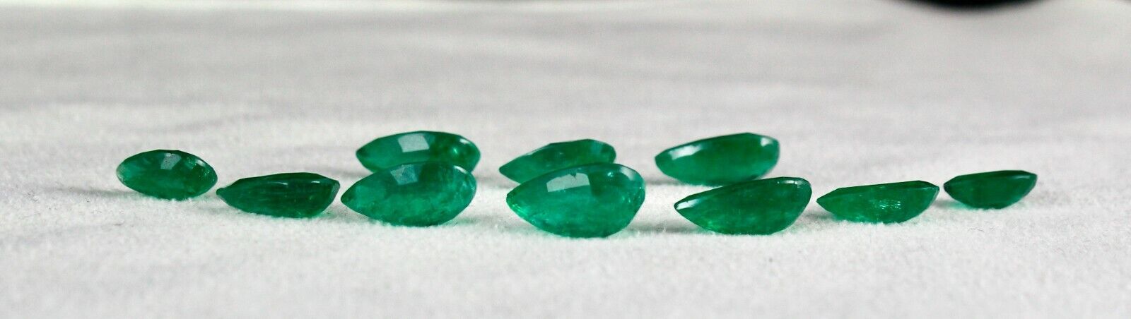 NATURAL ZAMBIA EMERALD PEAR CUT 10 PCS 27.31 CTS LOOSE GEMSTONE RING EARRING SET