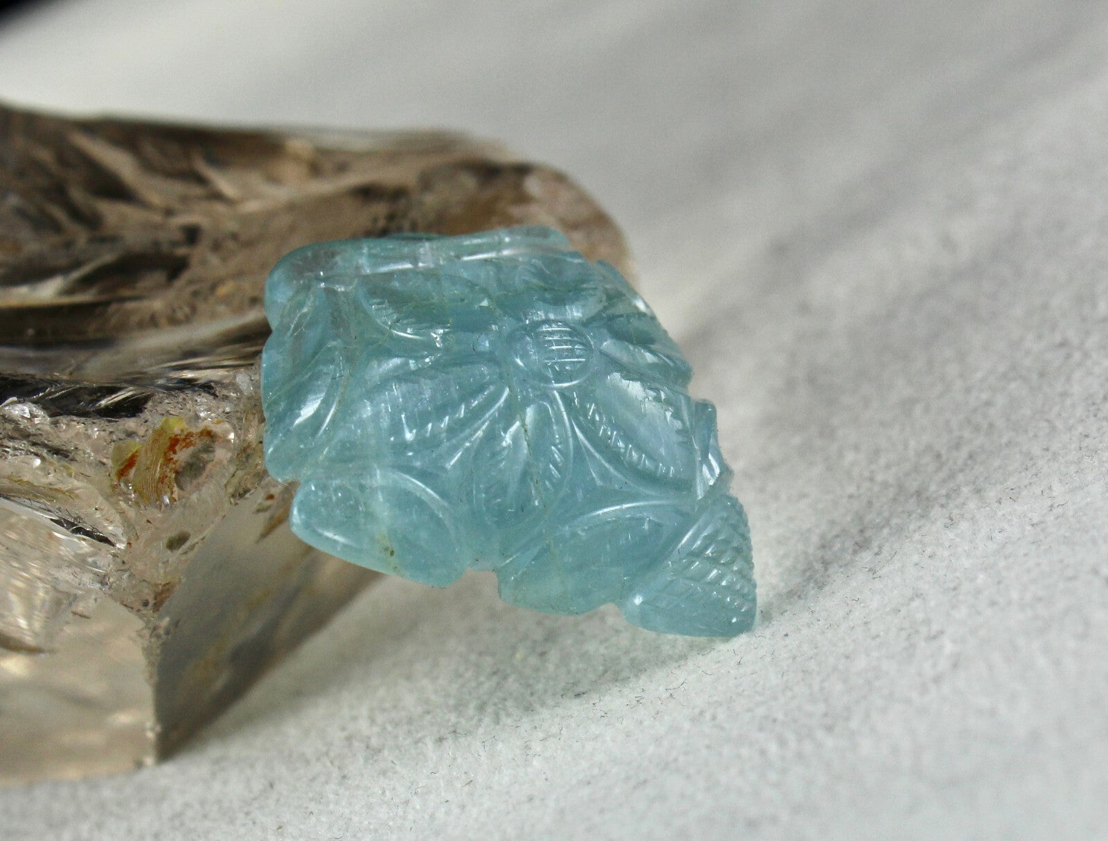 Certified Gtl Natural Blue Aquamarine Carved Pendant 49.71 Ct Design For Women