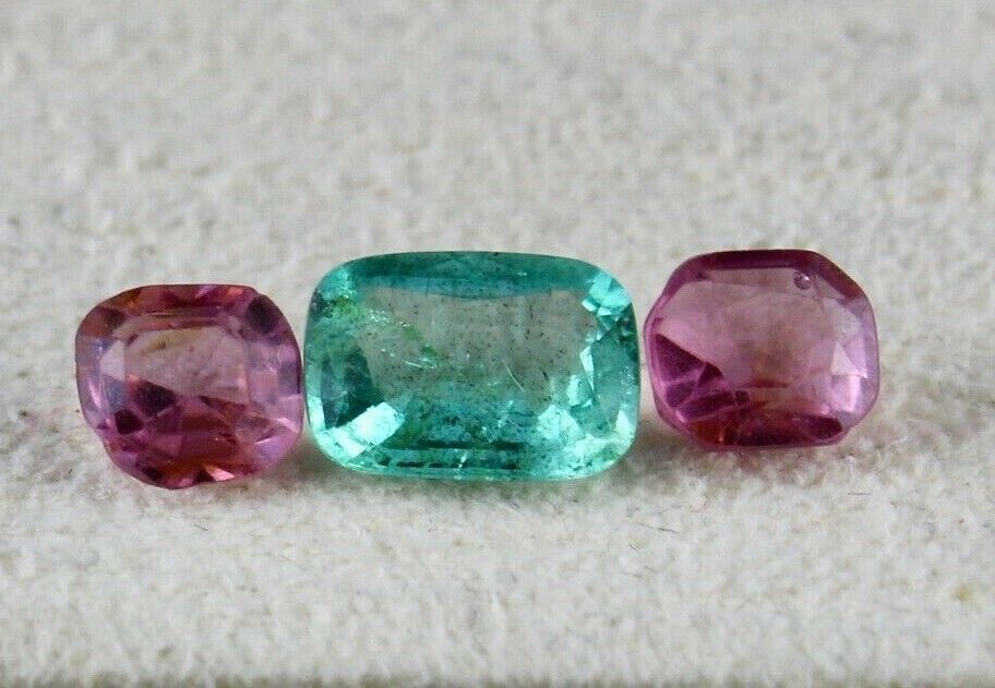 NATURAL OLD SPINEL EMERALD CUSHION CUT 3 PCS 2.58 CARATS GEMSTONE RING PENDANT