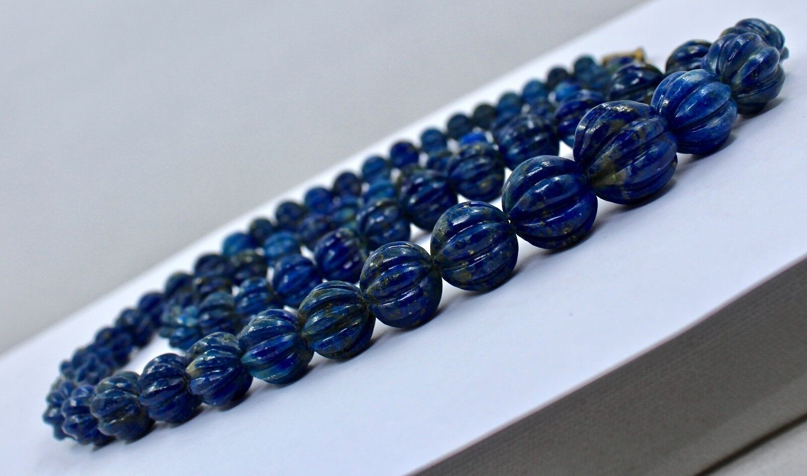 NATURAL BLUE LAPIS LAZULI BEADS CARVED ROUND 1 LINE 390 CTS GEMSTONE NECKLACE