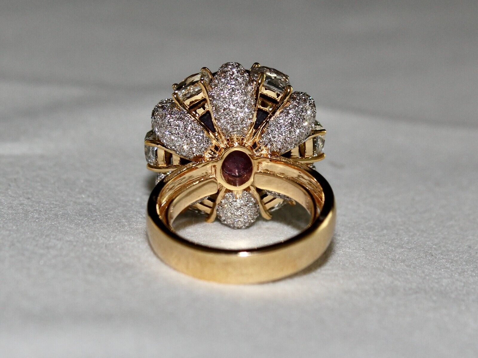 Certified Natural Ruby Star 36.57 Ct Cab Fancy Diamond 18K Gold Cocktail Ring