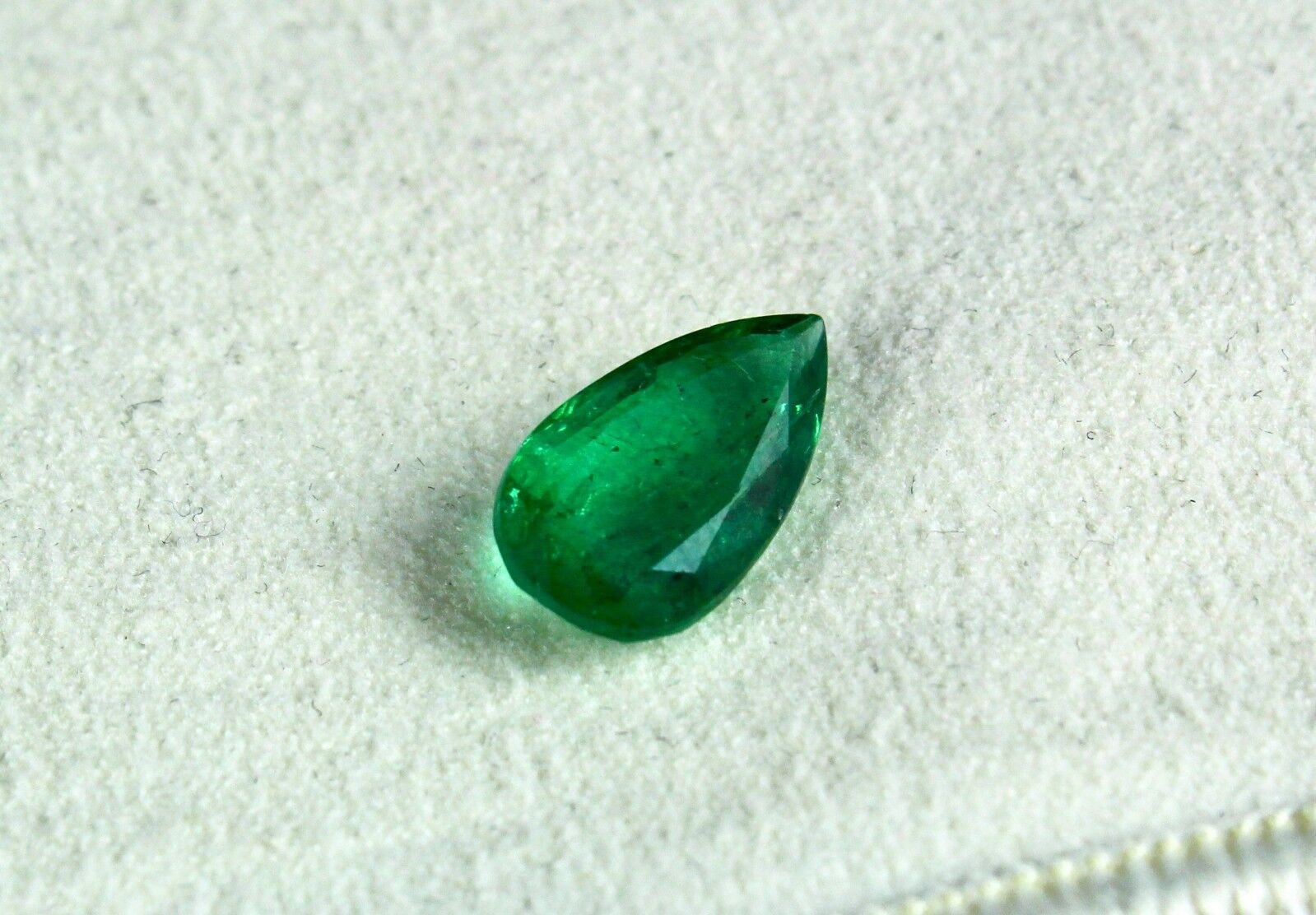Zambia Natural Emerald Pear Cut 12x7mm 2.42Ct Green Gemstone Design Ring Pendant