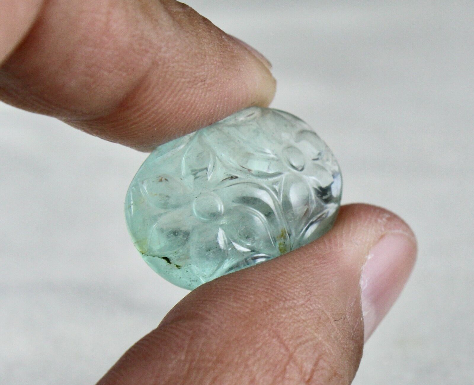 NATURAL BLUE AQUAMARINE CARVED OVAL 25.69 CTS GEMSTONE RING PENDANT DESIGNING