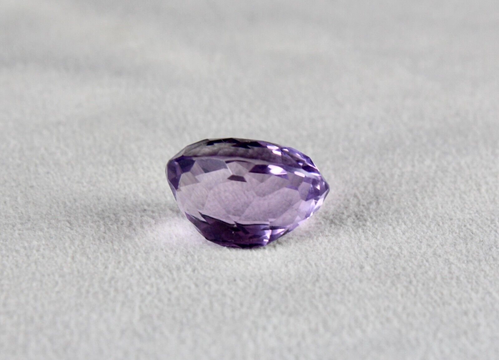 NATURAL AMETHYST OVAL CUT 21 MM 25.37 CARATS PURPLE GEMSTONE FOR PENDANT RING