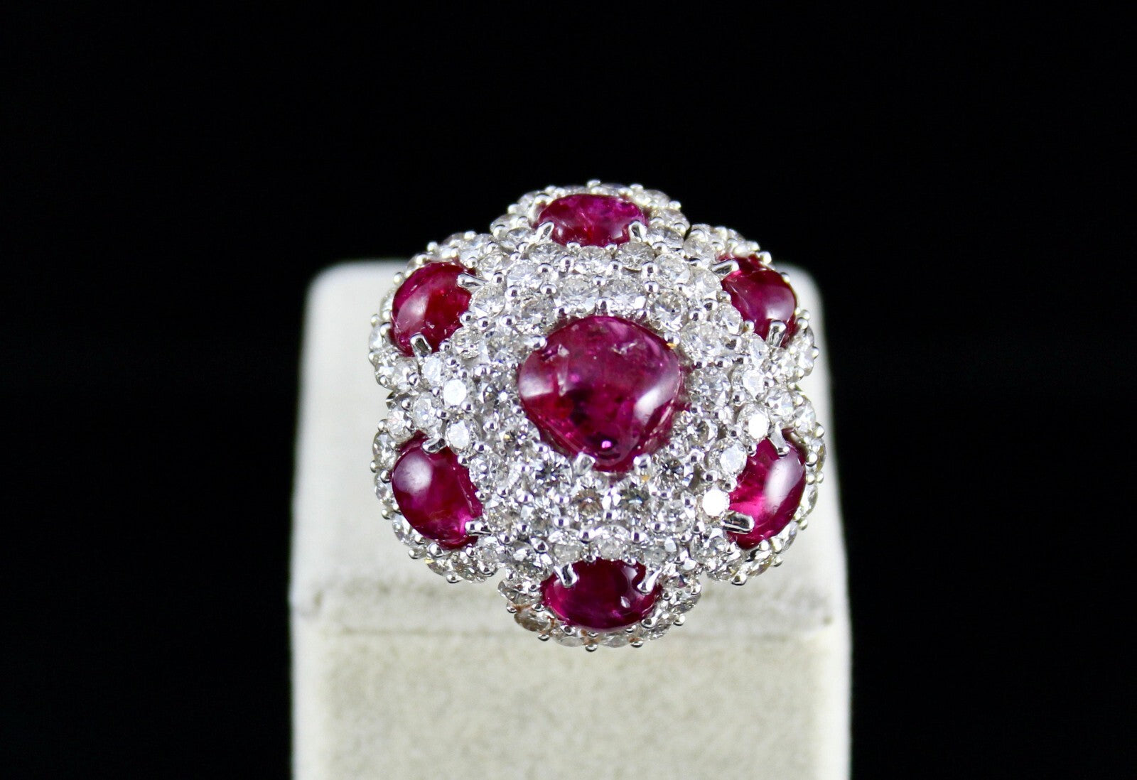 Certified Natural Burmese Ruby 10ct Cabochon Natural Diamond 18k Gold Ring