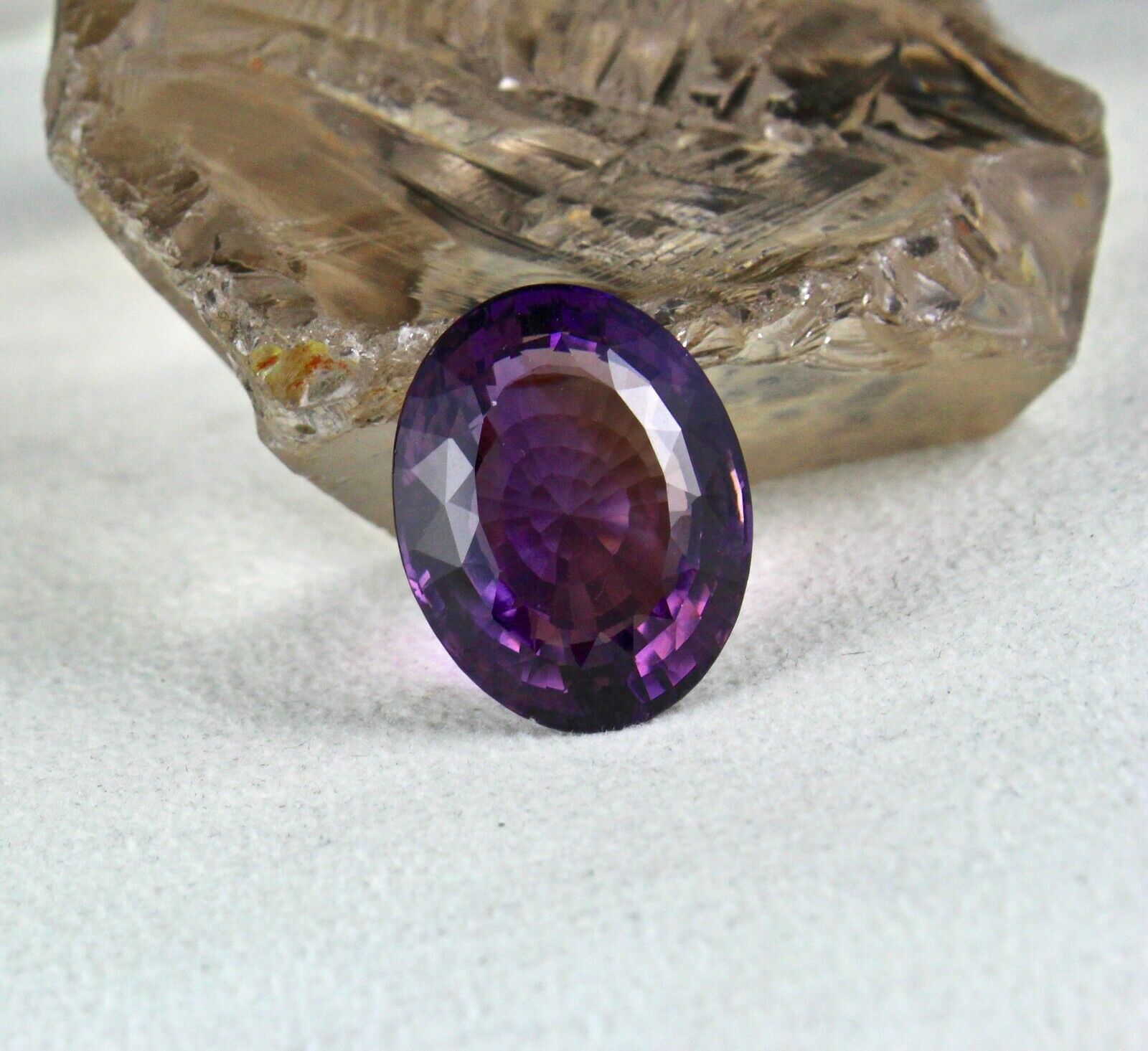 Top Natural Amethyst Oval Cut 27x21mm 51.50 Ct Loose Gemstone For Ring Pendant