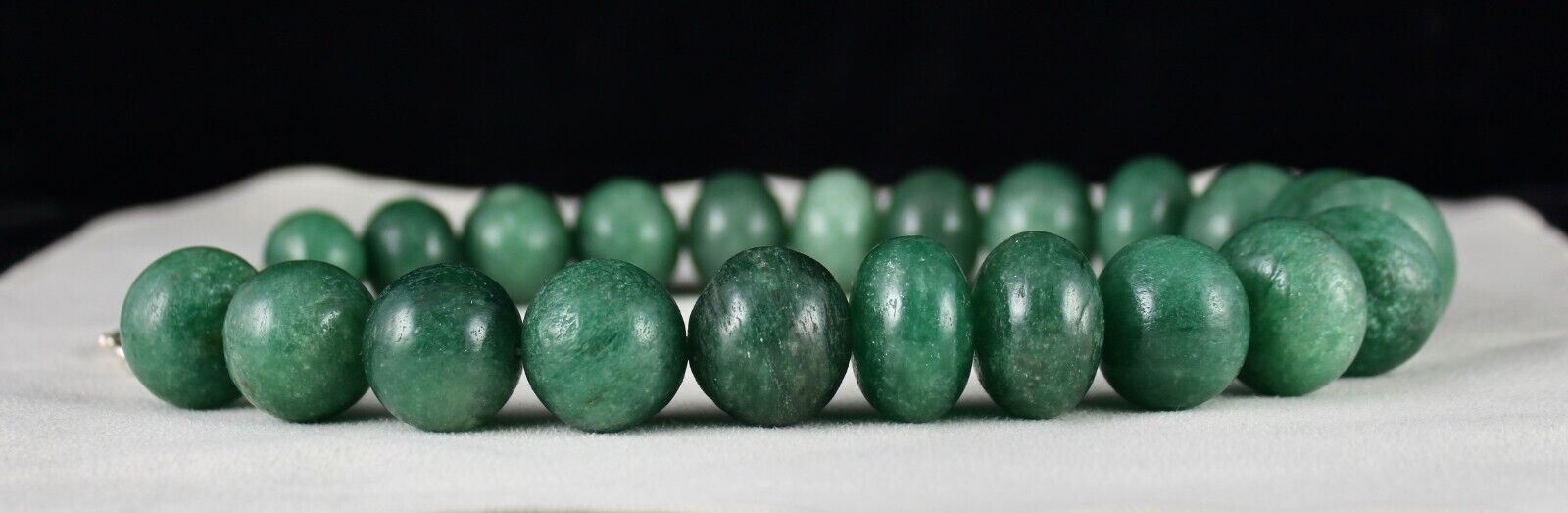 Natural Green Quartz Round Beaded Necklace 1 Line 1782 Carats Big Gemstone Beads