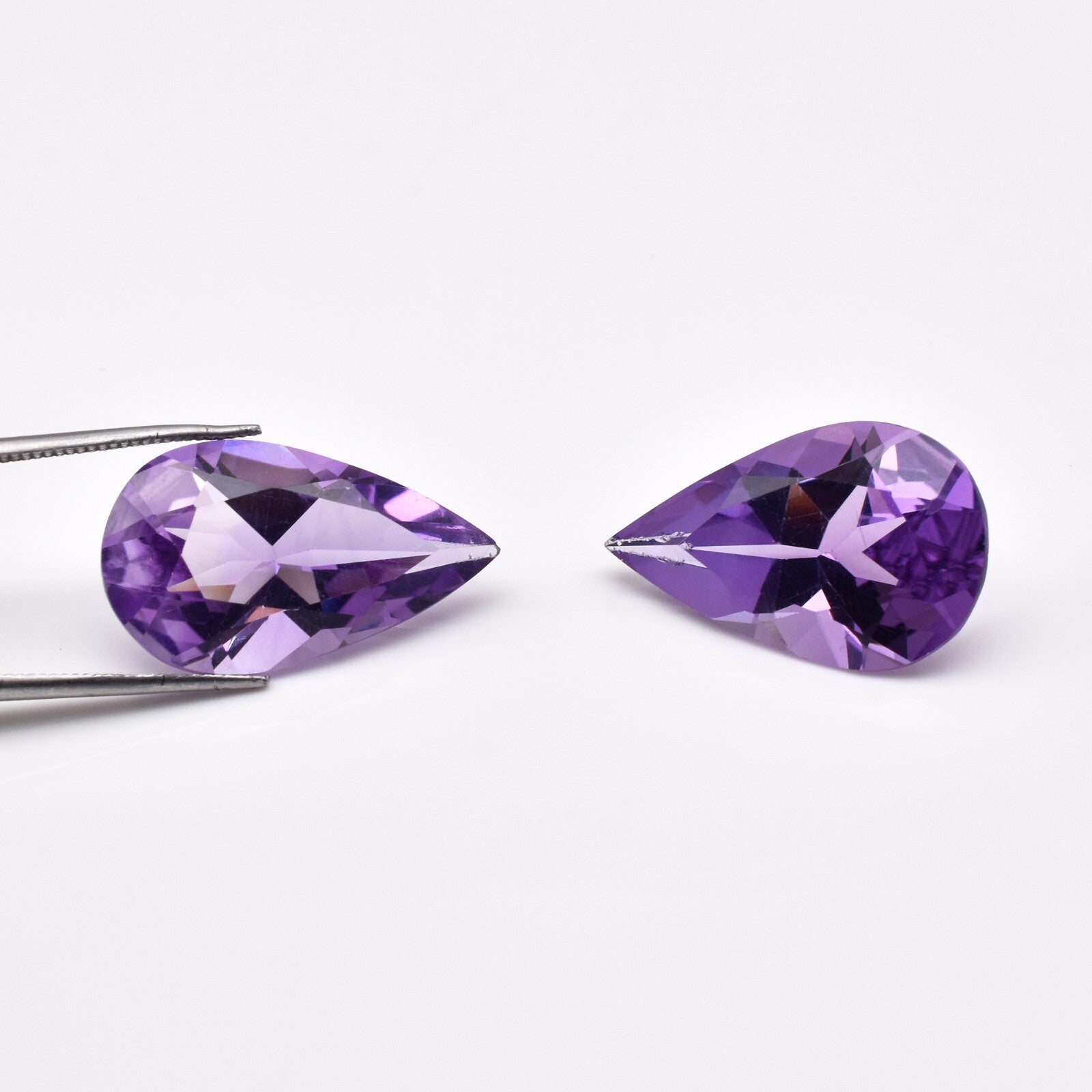 Natural Amethyst Pear Cut Loose Gemstone Pair 26.04ct For Designing Earrings