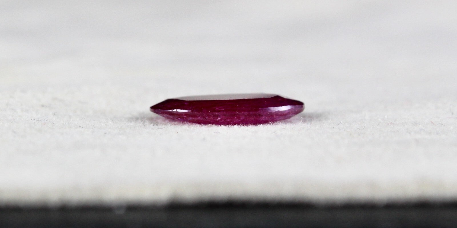 Certified Natural Ruby 3.57 Ct Oval Mozambique Noheat Stone For Ring Pendant