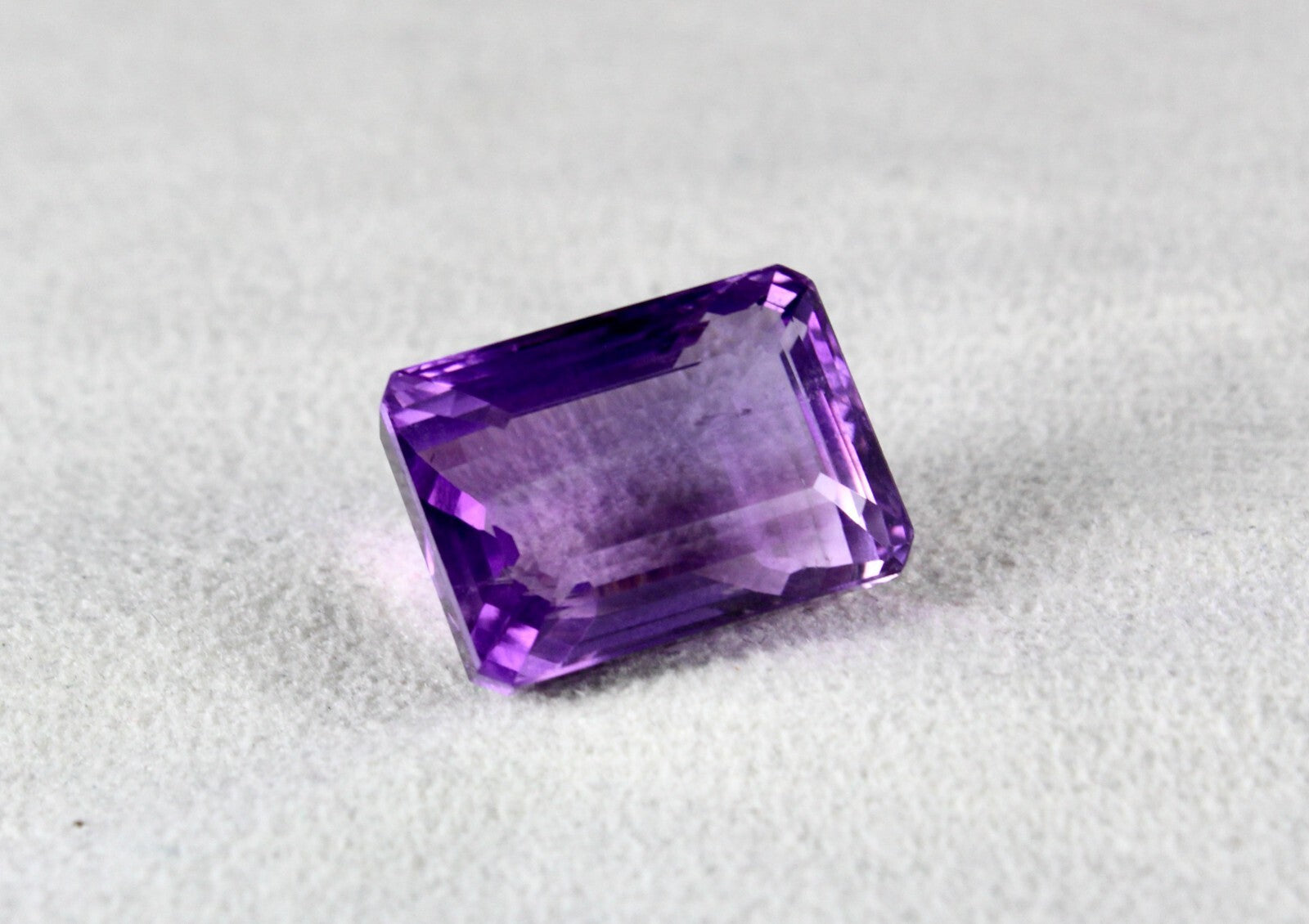 Natural Purple Amethyst 35.15ct Octagon Cut 22x15mm Gemstone For Pendant/ring