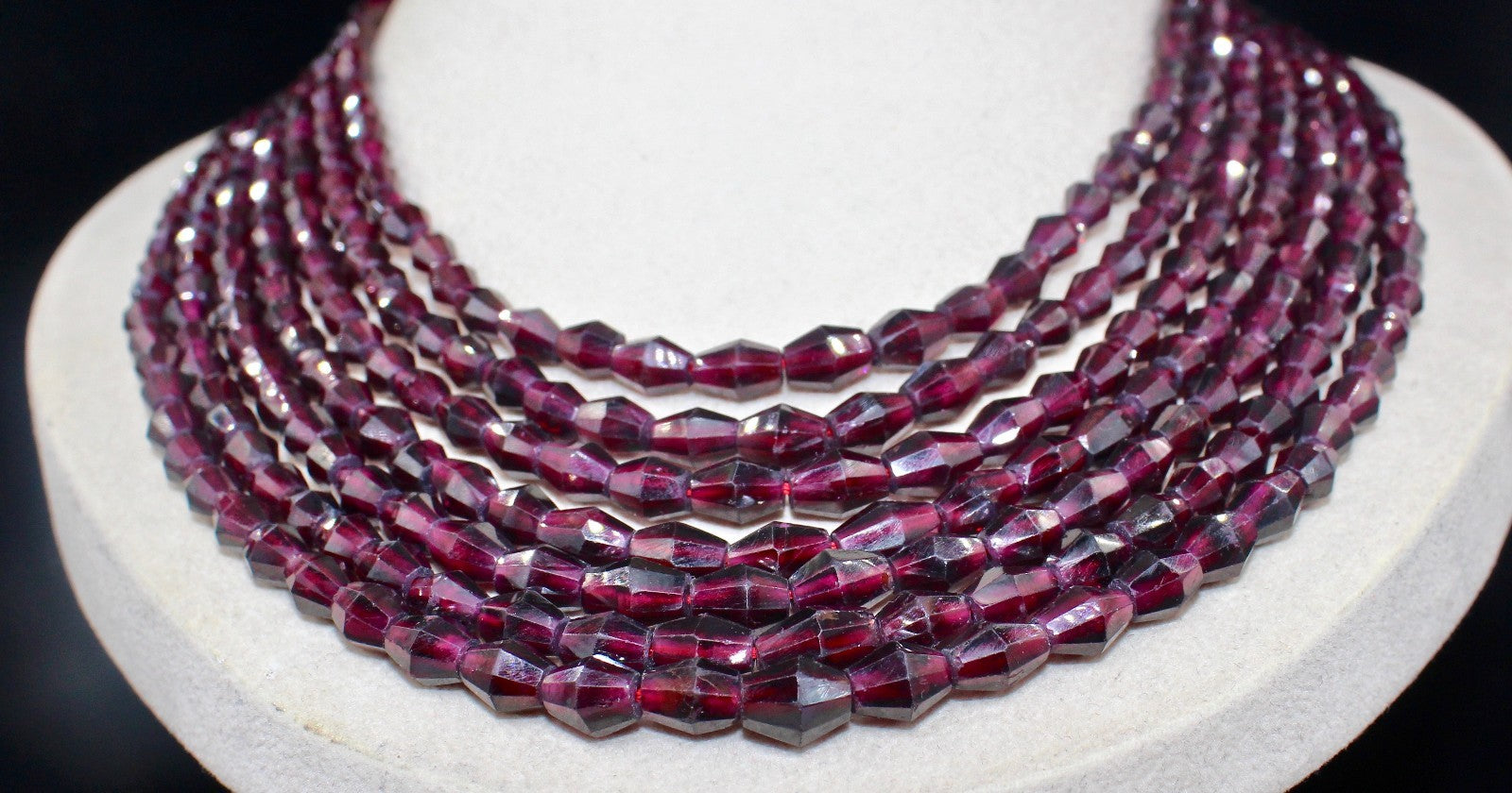 Natural Garnet 917 Ct Faceted Gemstone Beaded Necklace For Women