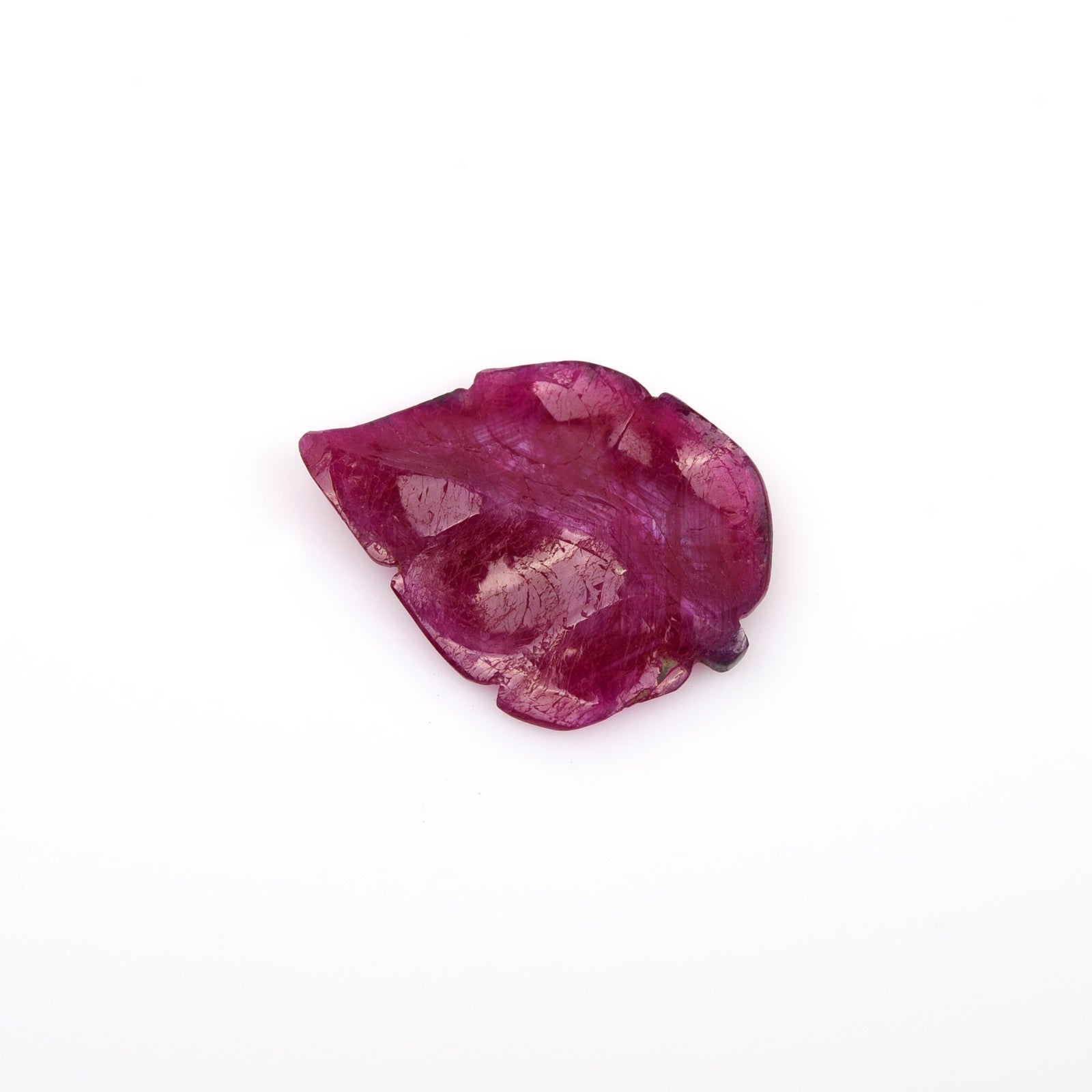 Certified Natural Untreated Ruby Carved Leaf Gemstone 7.18 Ct For Ring Pendant