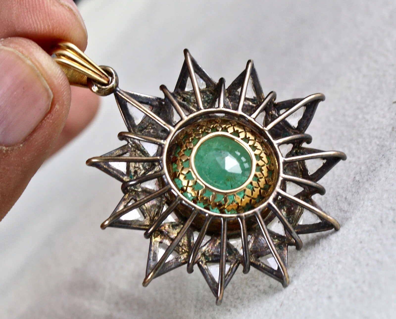 Certified Antique Natural Emerald 125.75ct Diamond 18k Gold Vintage Pendant