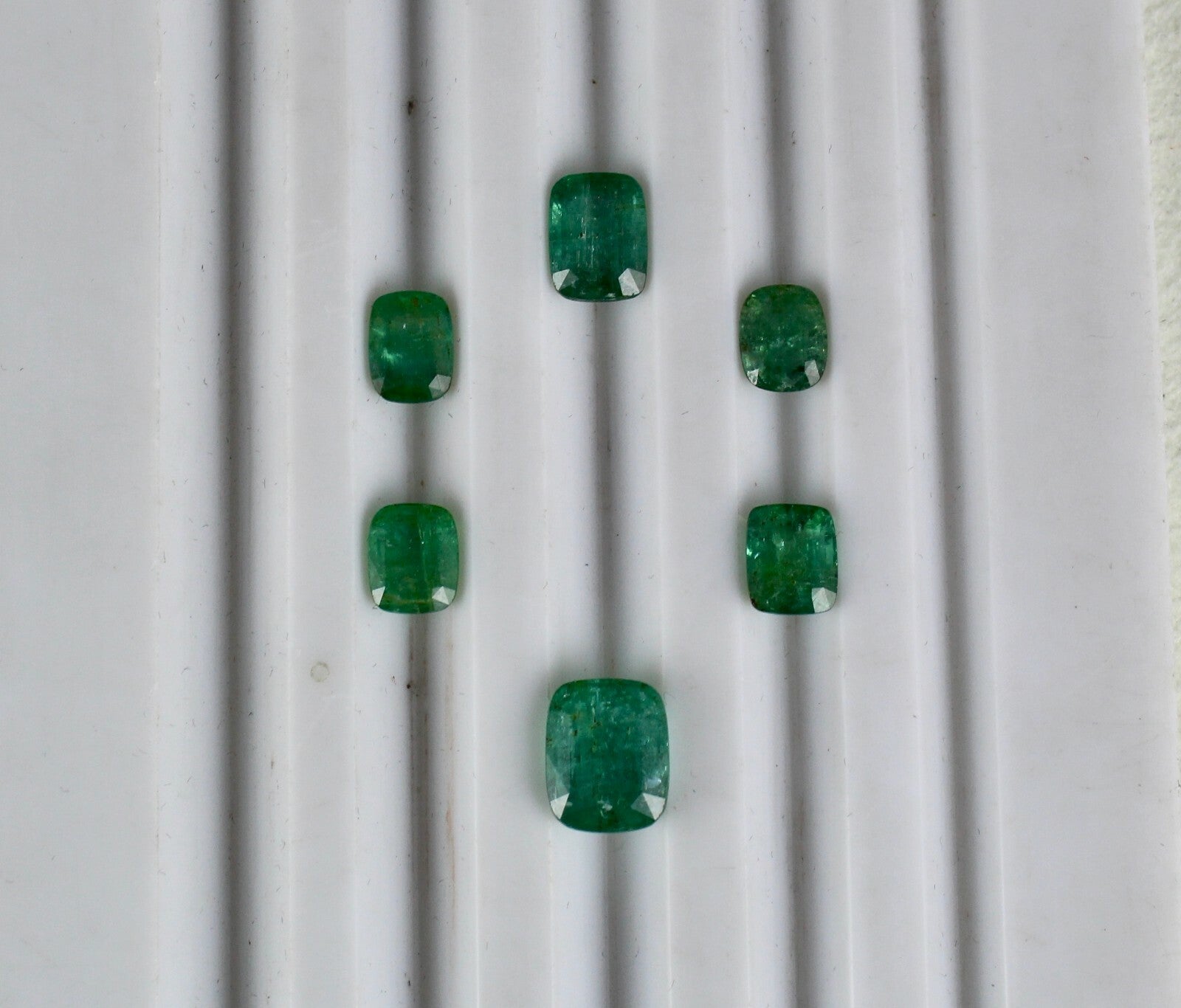 Certified Earth Mined Natural Emerald Cushion Cut 9.59 Ct Gemstone Set